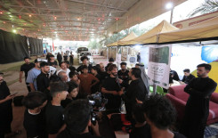 إقبال كبير يشهده مشروع تعليم القراءة الصحيحة للزائرين