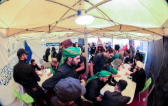 كربلاء المقدسة تشهد إقبالاً كبيراً من الزائرين على محطات تعليم القرآن الكريم