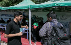 كربلاء المقدسة تشهد إقبالاً كبيراً من الزائرين على محطات تعليم القرآن الكريم