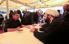 كربلاء المقدسة تشهد إقبالاً كبيراً من الزائرين على محطات تعليم القرآن الكريم