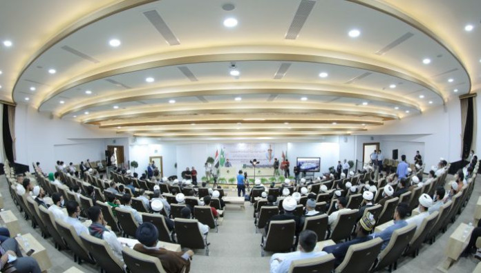 المشروع القرآني لطلبة العلوم الدينية في النجف الأشرف يُخرّج أكثر من 500 طالب