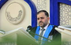 أساتذة الجامعات العراقية يشاركون ضمن فعاليات الختمة القرآنية في الصّحن العبّاسيّ المُطهّر