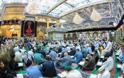 أساتذة الجامعات العراقية يشاركون ضمن فعاليات الختمة القرآنية في الصّحن العبّاسيّ المُطهّر