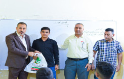 معهد القرآن الكريم فرع بابل يكرم عددًا من طلبة مدارس تربية بابل ضمن جدول النشاطات الإرشادية.