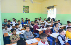 معهد القرآن الكريم فرع بابل يكرم عددًا من طلبة مدارس تربية بابل ضمن جدول النشاطات الإرشادية.