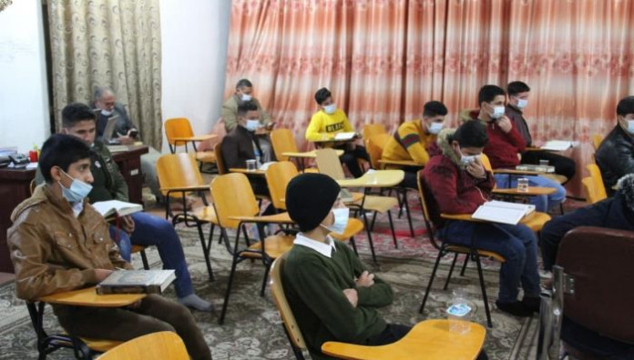 تحفيزاً لطلبة الحفظ فرع الهندية يقيم مسابقة قرآنية وسط إجراءات وقائية