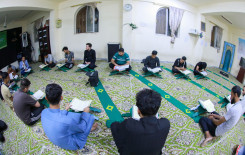 جامعة كربلاء تحتضن أمسية قرآنية في أقسامها الداخلية ضمن المشروع القرآني في الجامعات