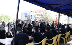 يقيم فرع معهد القرآن الكريم في النجف الأشرف مشروع تعليم القراءة الصحيحة للزائرين في ذكرى استشهاد الرسول الأكرم(ص)