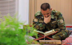 فرقة العباس القتالية ومعهد القرآن الكريم يُقيمان ختمة رمضانية مرتلة في كربلاء