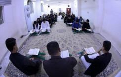 المجمع العلمي يقيم ختمة رمضانية لطلبة الأقسام الداخلية في جامعة كربلاء