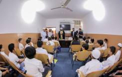 مدير معهد القرآن الكريم: إقبال الطلبة وتفاعلهم مع المشروع يدفعنا لبذل كل الجهود بغية خدمتهم وتعليمهم.