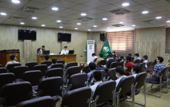 معهد القرآن الكريم فرع النّجف الأشرف يجري اختبارات لمسابقةٍ في الحفظ لأكثر من (60) حافظًا