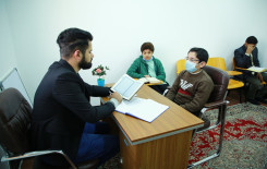 طلبة مشروع حفظ القرآن الكريم يواصلون دروسهم اليومية على وفق آلية تعليم متطورة