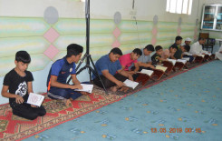 الختمات القرآنية الرمضانية المرتلة تزين مجالس قضاء الهندية في كربلاء