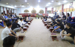 المَجمَع العلميّ والمعهد التقني في كربلاء ينظمان محفلاً قرآنياً لطلبة الأقسام الداخلية