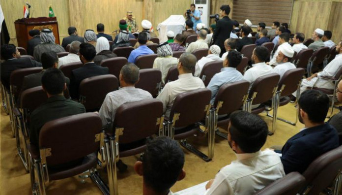 معهد القرآن الكريم فرع النجف الأشرف يقيم محفلاً قرآنياً لتكريم كوادره المشاركة في البرامج القرآنية طيلة شهر رمضان المبارك