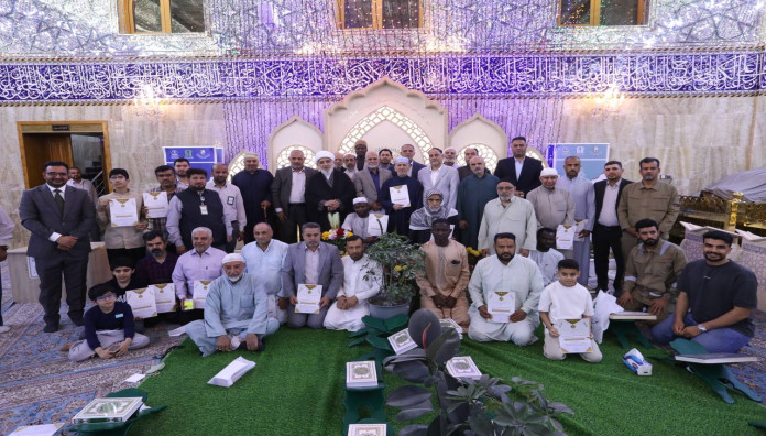 المجمع العلمي يختتم الختمات القرآنية في مقام الإمام المهدي (عجّل الله فرجه)