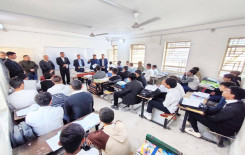 المَجمَع العلميّ يواصل تقديم نشاطاته القرآنية في مدارس بابل