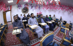 دروس عملية ونظرية تشهدها دورة ربيع القرآن التي يقيمها المجمع العلمي في كربلاء