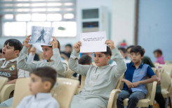 بالأفراح والورود طلبة الدورات الصيفية يُحيون ذكرى عيد الغدير الأغر في قضاء الهندية