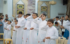 بالأفراح والورود طلبة الدورات الصيفية يُحيون ذكرى عيد الغدير الأغر في قضاء الهندية