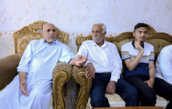 المَجمَع العلميّ يقوم بعيادة أحد أساتذته في كربلاء