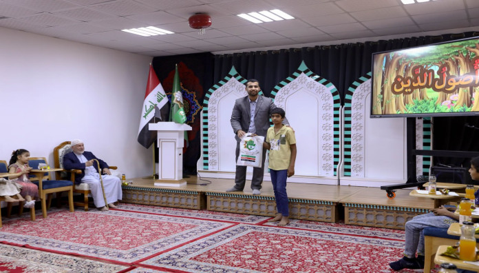 المَجمَع العمي يكرّم مجموعة من أيتام مؤسسة التكامل والتكافل الخيرية في كربلاء